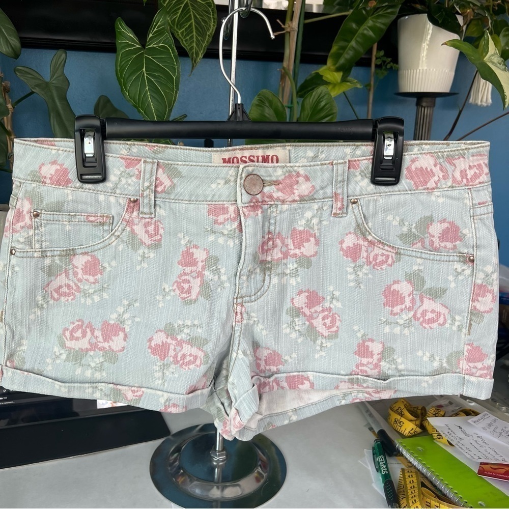 Massimo Vintage Light Blue Floral low rise Jean shorts
